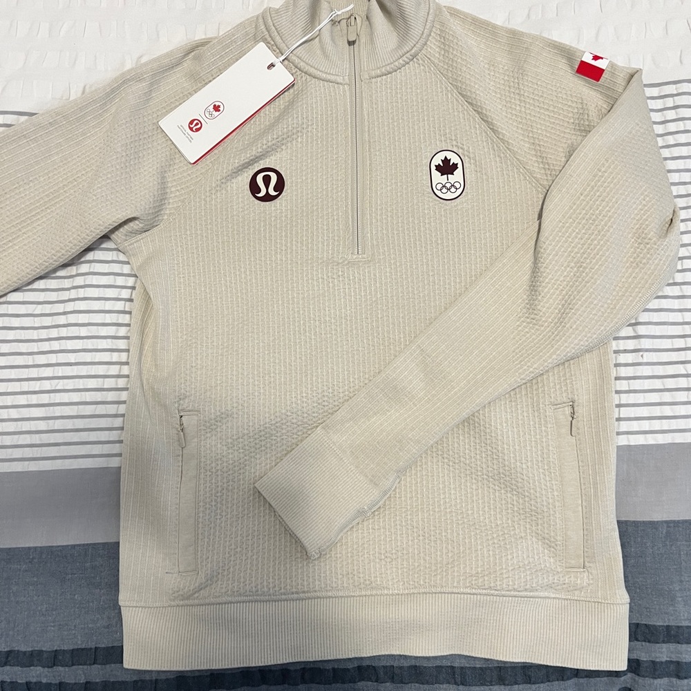 BNWT Lululemon Engineered Warmth 1/4 zip